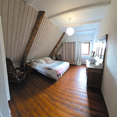 La Grange Du Ratier Ferienhaus *